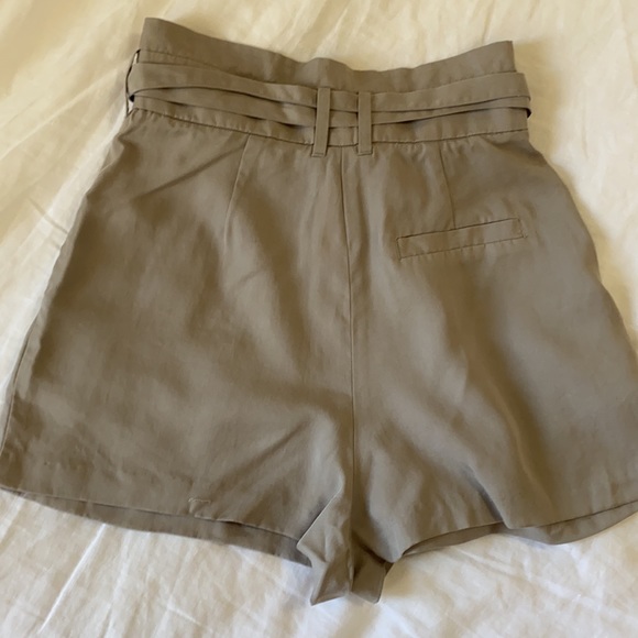 Babaton Anderson short - Picture 5 of 5